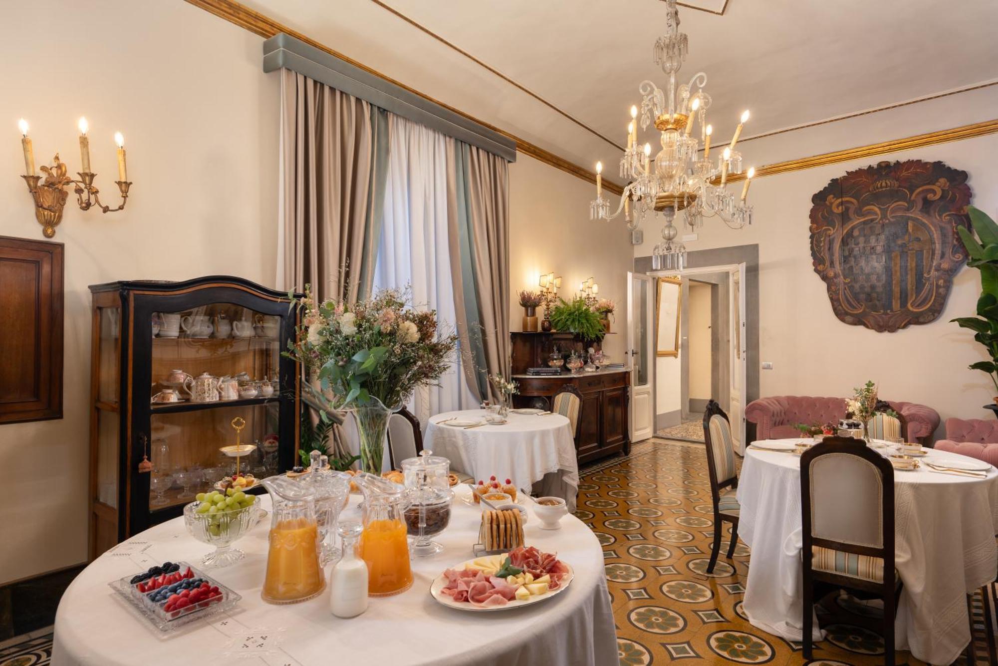 Acomodação com café da manhã  Piazza Pitti Palace - Residenza D'Epoca 3*