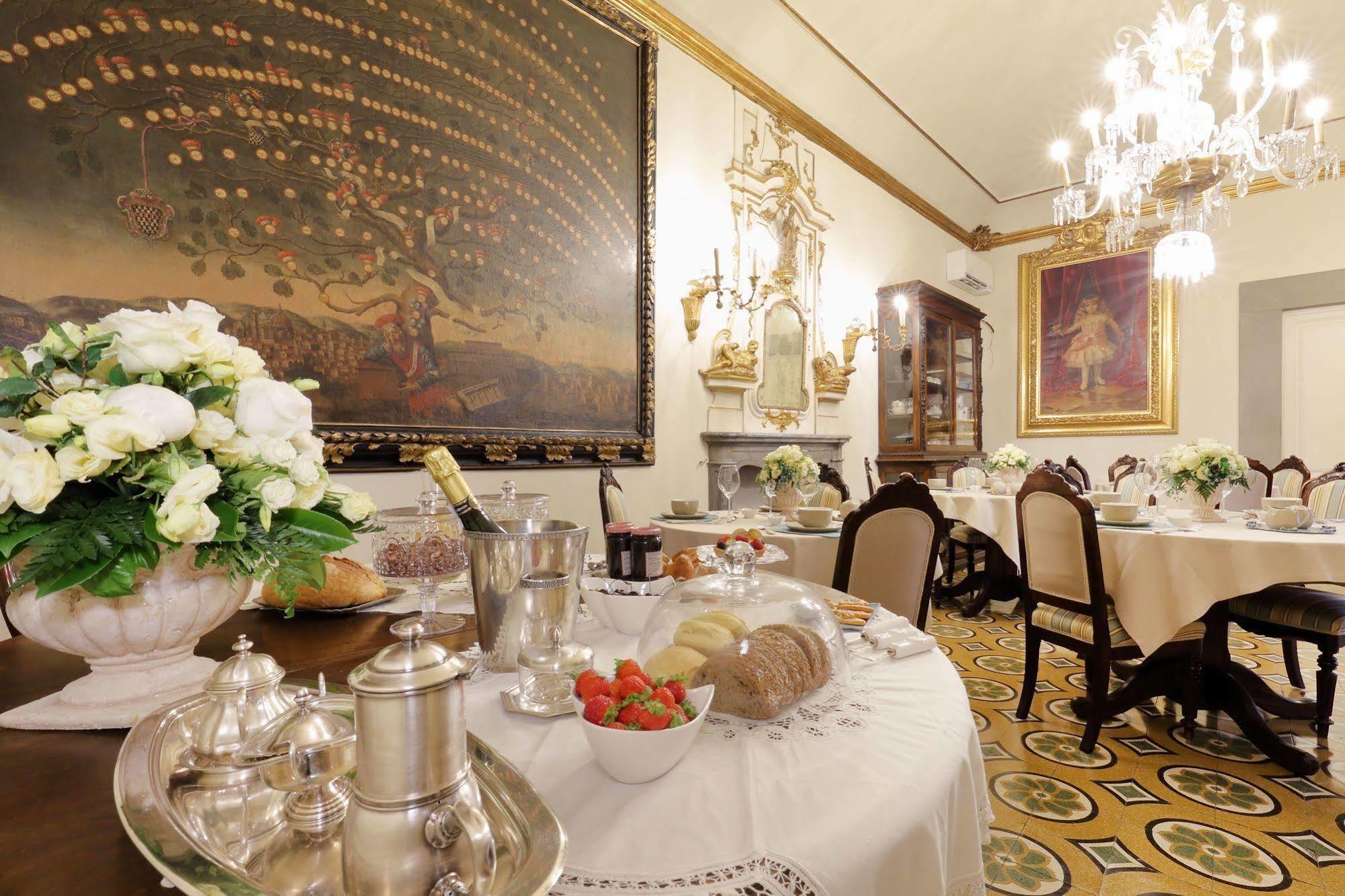 Acomodação com café da manhã  Piazza Pitti Palace - Residenza D'Epoca 3*